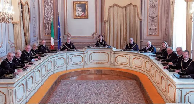 Beccato con dei rasoi rubati, la Consulta: la ricettazione di lieve entità non è punibile