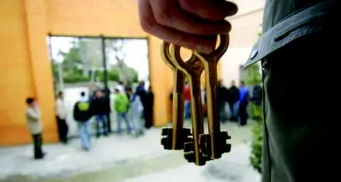 La commissione Giustizia: «Eliminiamo il regime speciale per i minori»