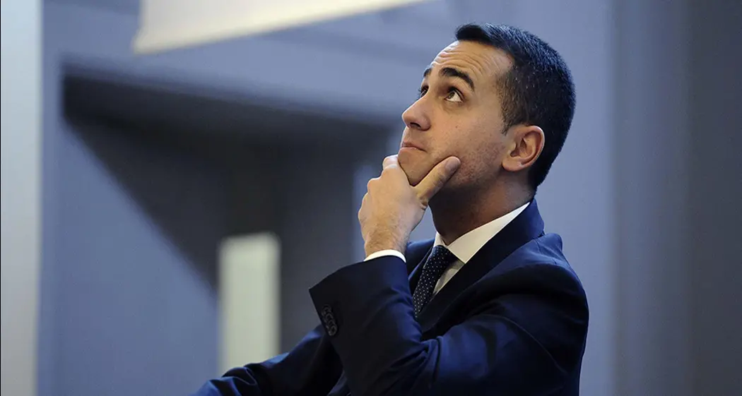 Di Maio: «Sì a nuove zone rosse. Al Sud basta tagli alla sanità»