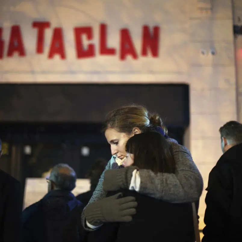 Vittime e carnefici, umanità e nichilismo. L’orrore del Bataclan come un romanzo di formazione civile