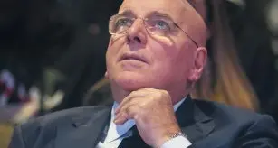 Finisce il \"confino\" del governatore Oliverio
