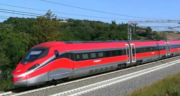 Il coronavirus ferma i treni: cancellate le corse altavelocità da nord a sud
