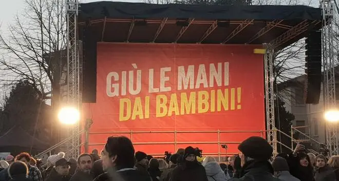 Caso Foti, la difesa del ristoratore: «Non l'ho offeso, ma non l’ho servito»