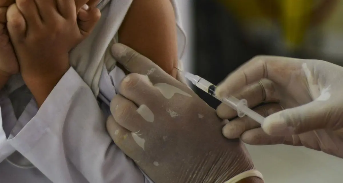 Covid, vaccini anche a chi non ha tessera sanitaria, codice fiscale o residenza