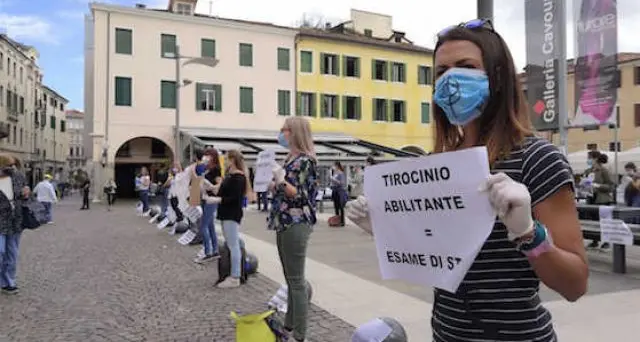 Anche gli psicologi si ribellano alla scorciatoia telematica: «L’esame di Stato non sia una videochiamata al buio»