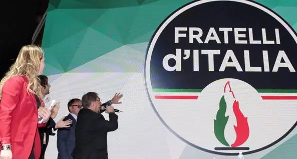 FdI contro i domiciliari al mafioso malato. Così l'ergastolo diventa condanna a morte.