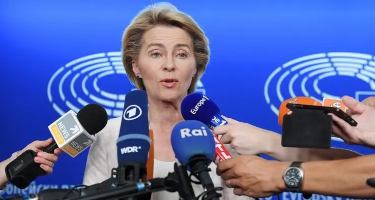 Anche l'Europa è pronta a mettere in discussione i brevetti sui vaccini. Parola di von Der Leyen