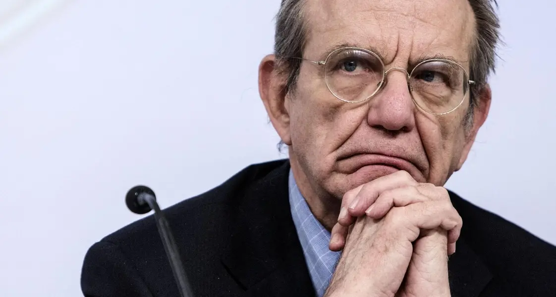 Padoan: \"Se Bruxelles ci boccia nostra sovranità a rischio\"