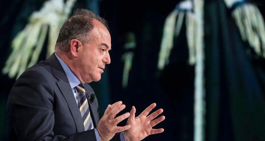 Il processo di Gratteri si celebra in Tv. Ma senza difesa