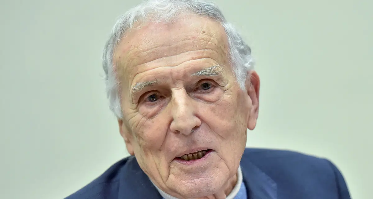 Silvio Garattini: «Vaccinarsi un obbligo morale»
