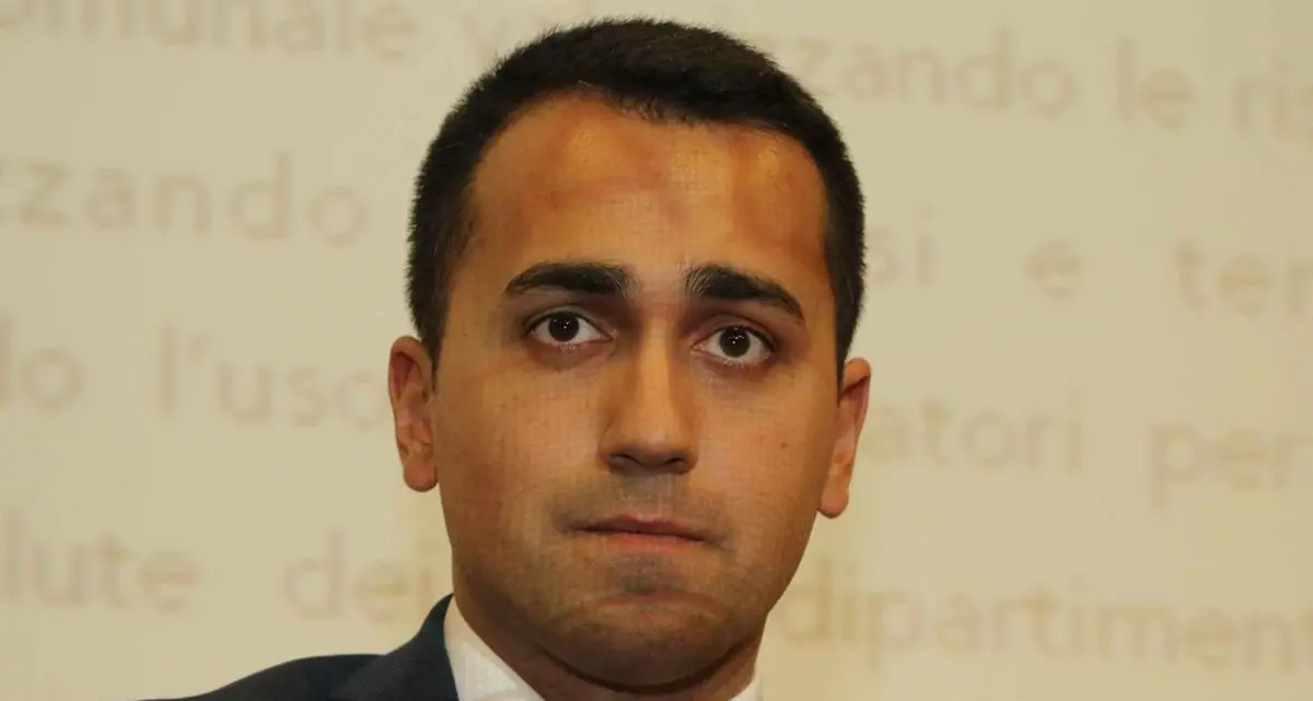 «Ho da fare in America», Di Maio annulla la sfida Tv con Renzi