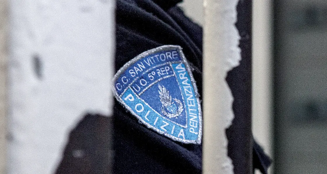 Le lettere dei detenuti indirizzate al Garante erano lette dagli agenti: interviene il Dap