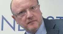Confindustria e sindacati: «Il Def mostra la realtà»