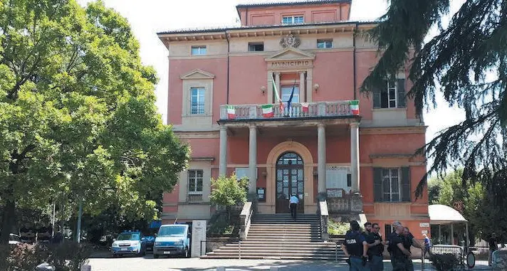 Caso Bibbiano, i giudici minorili contro lo sciacallaggio: «Ora basta speculazioni»