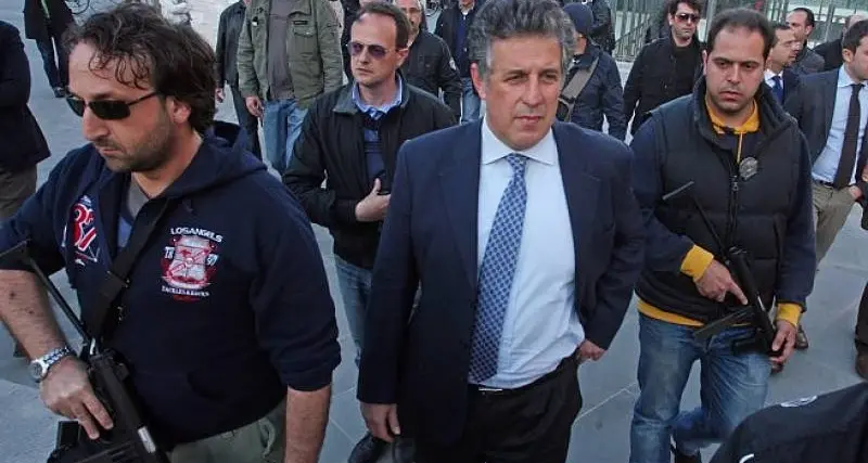 Basentini si dimette dal Dap. Al suo posto il \"falco\" Catello Maresca o Nino Di Matteo