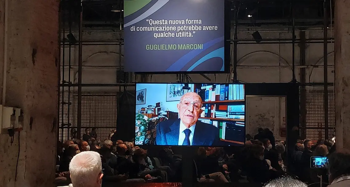 Cassese alla Leopolda: «La magistratura è diventata uno Stato nello Stato»