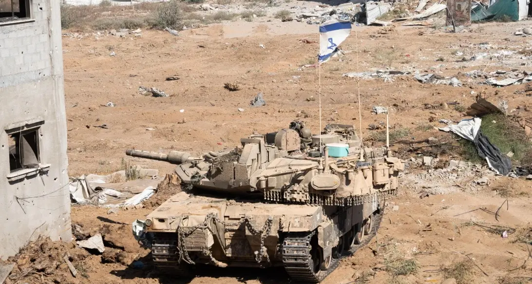 Israele inizia il ritiro da Gaza. Merz: «Ora attuazione rapida dell’accordo»