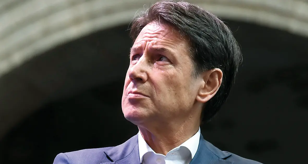 I sondaggi allarmano Conte e il Movimento che si smarca dal Pd