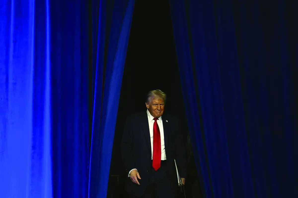 FILE - Republican presidential nominee former President Donald Trump arrives at an election night watch party at the Palm Beach Convention Center, Nov. 6, 2024, in West Palm Beach, Fla. (AP Photo/Evan Vucci, File) , Associated Press/LaPresse