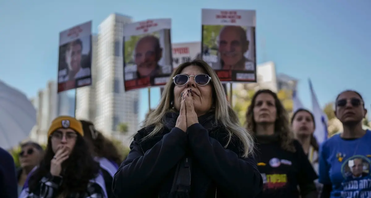 Israele, proteste per gli ostaggi: «Non abbandonateci, riportateli a casa»
