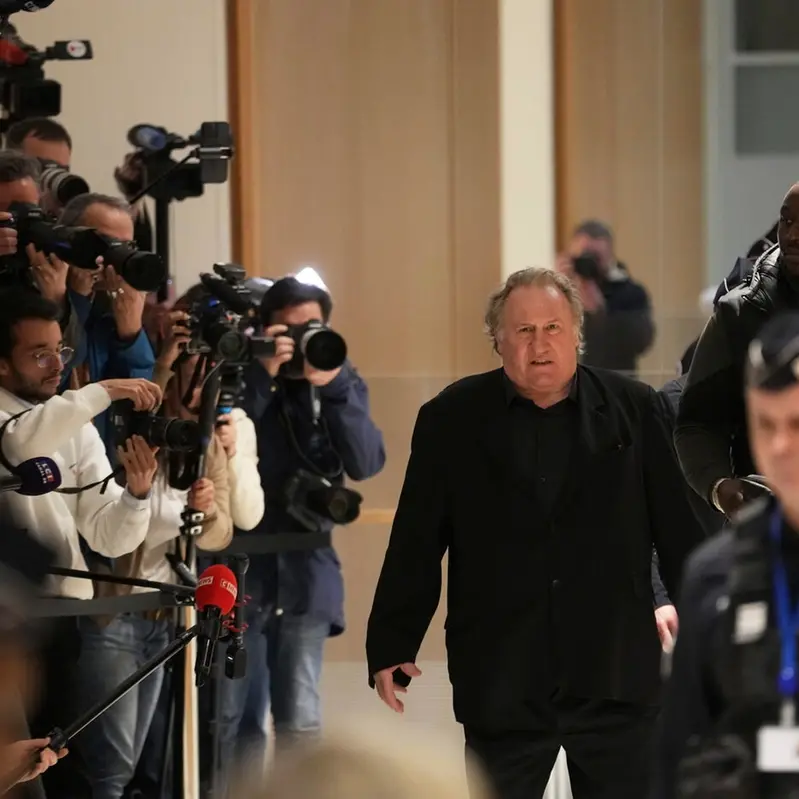 Gérard Depardieu giudicato colpevole di molestie sessuali