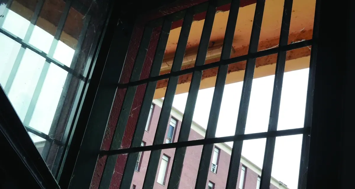 Accoltellato per 50 euro: cinque arresti a Milano