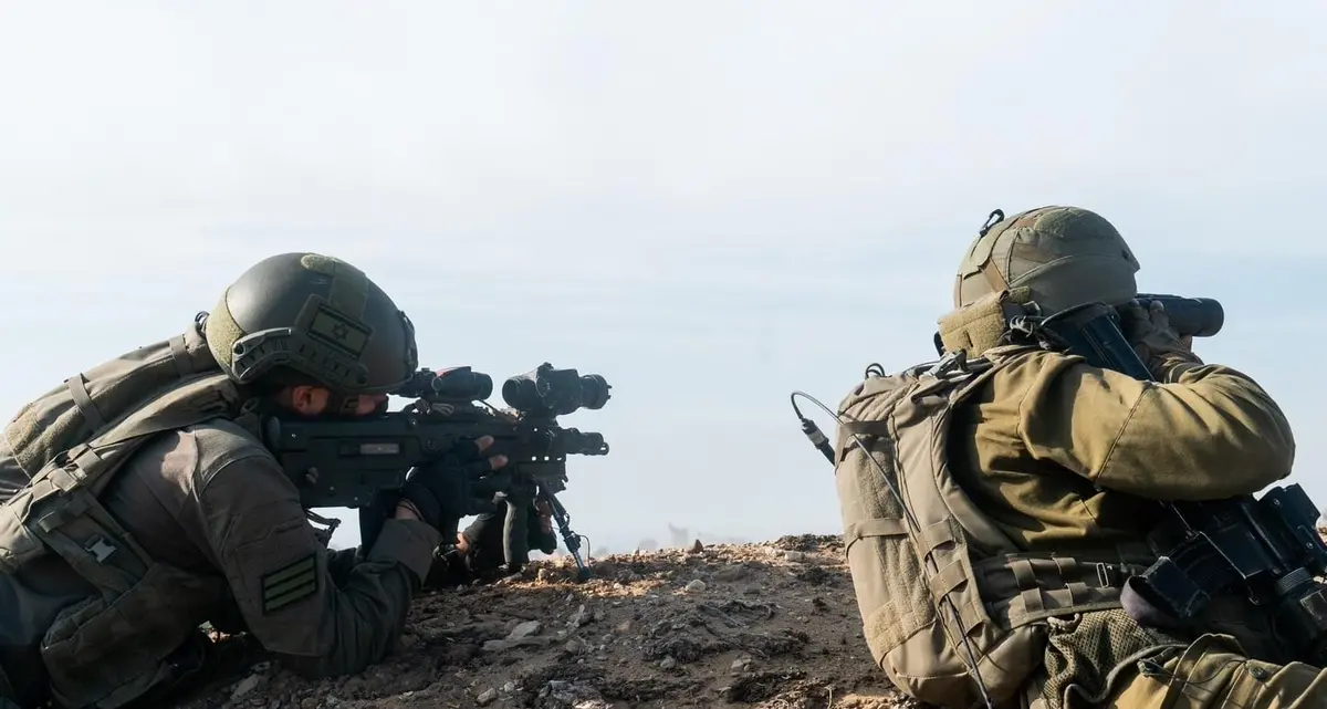 Gaza, cinque palestinesi uccisi dopo la tregua. Israele accusa Hamas di non rispettare gli accordi sugli ostaggi