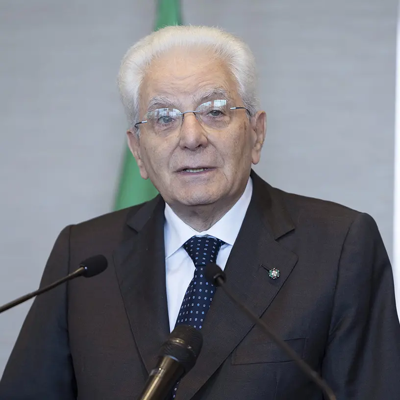 Il monito di Mattarella: «Insufficiente quanto fatto contro la violenza sulle donne»