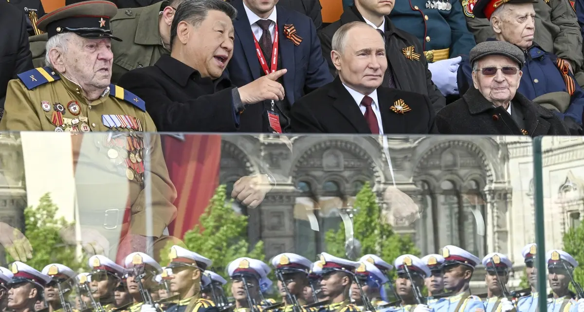 Da Putin e Xi Jinping uno schiaffo a Trump ma non troppo...