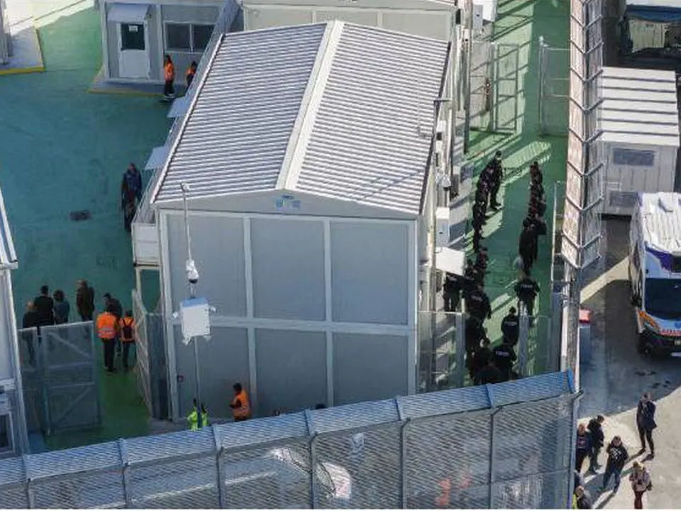 Migranti e protocollo Italia-Albania, la Cassazione si rivolge alla Corte UE: dubbi su compatibilità con le direttive europee