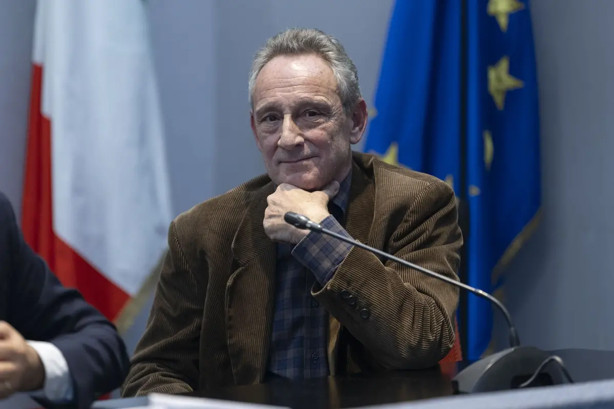 GIOVANNI BACHELET - PROFESSORE , IMAGOECONOMICA