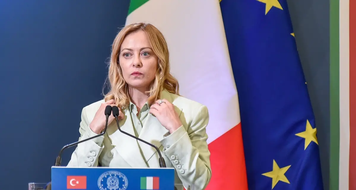 Giorgia Meloni: «Premierato madre di tutte le riforme». Ma dice no all’indultino
