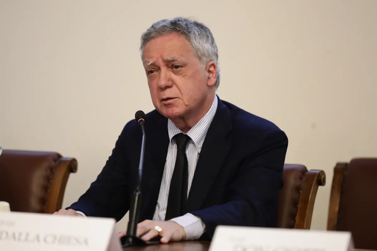 NANDO DALLA CHIESA DOCENTE UNIVERSITA\\u2019 STATALE MILANO , IMAGOECONOMICA