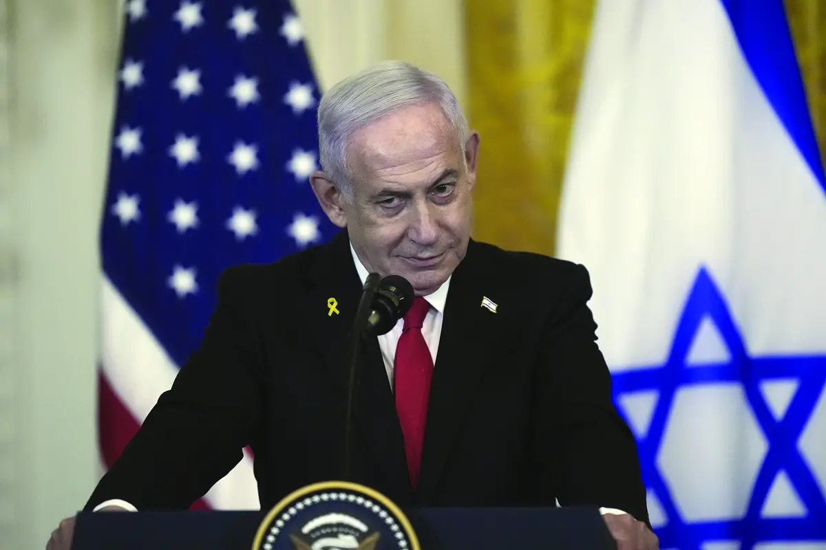 Israeli Prime Minister Benjamin Netanyahu speaks during a news conference with President Donald Trump in the East Room of the White House, Tuesday, Feb. 4, 2025, in Washington. (AP Photo/Alex Brandon) Associated Press/LaPresse , APN