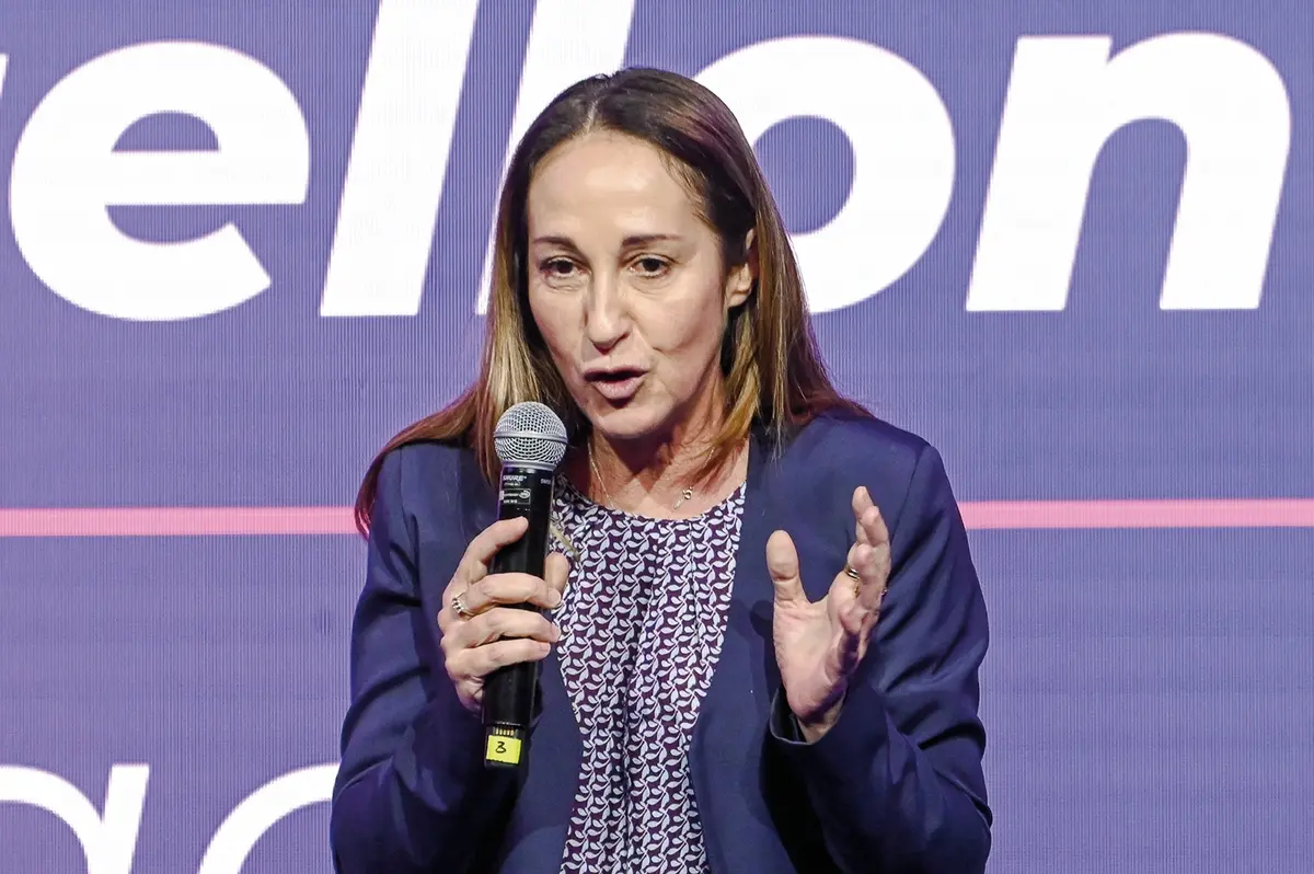 PAOLA TAVERNA VICEPRESIDENTE M5S POLITICO , IMAGOECONOMICA