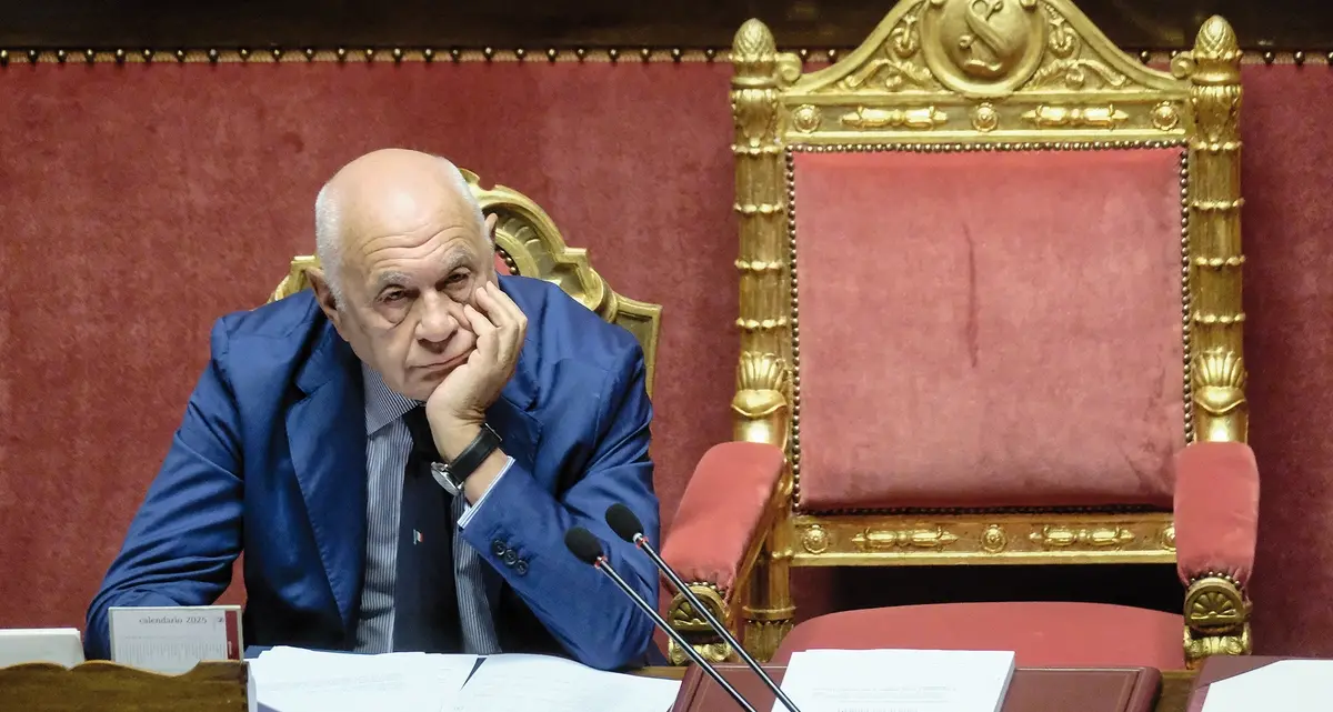 Carriere separate verso il voto finale. Poi parola al popolo