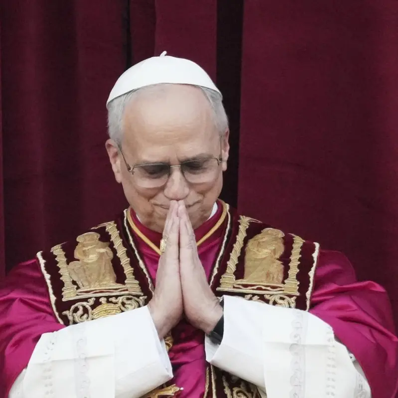 Leone XIV: il nuovo Papa è l’americano Prevost. “Sia una pace disarmata e disarmante”