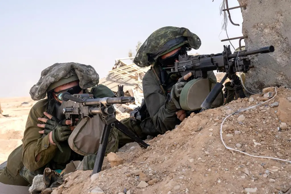 GUERRA ISRAELE - HAMAS ESERCITO ISRAELIANO SOLDATO SOLDATI MILITARE MILITARI ISRAELIANO ISRAELIANI , IMAGOECONOMICA