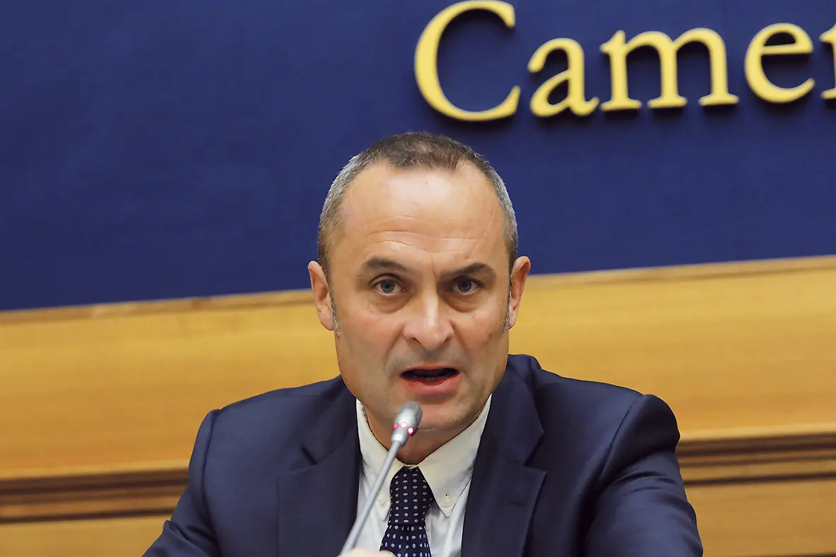 ENRICO COSTA, POLITICO , IMAGOECONOMICA