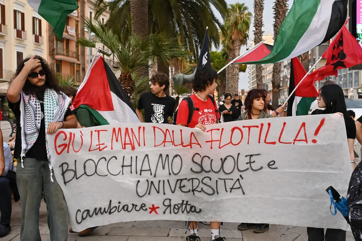 MANIFESTAZIONE PRO PAL , IMAGOECONOMICA