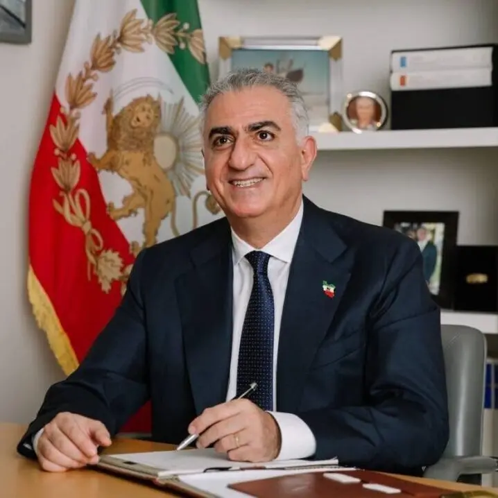 Reza Ciro Pahlavi, l’ombra dello Scià si allunga sull’Iran ma nessuno vuole tornare al passato