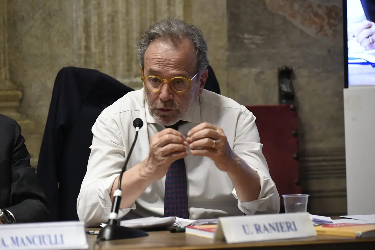 SARA MINELLI , IMAGOECONOMICA