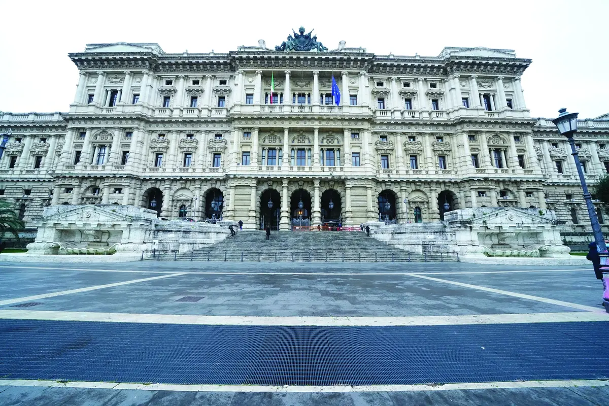 PALAZZO DI GIUSTIZIA PALAZZACCIO PIAZZA CAVOUR CORTE SUPREMA DI CASSAZIONE PALAZZACCIO , IMAGOECONOMICA