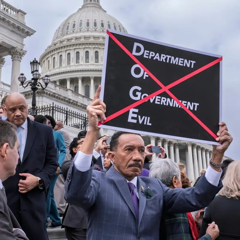 Trump scioglie il Doge, finisce l’esperimento dei tagli federali