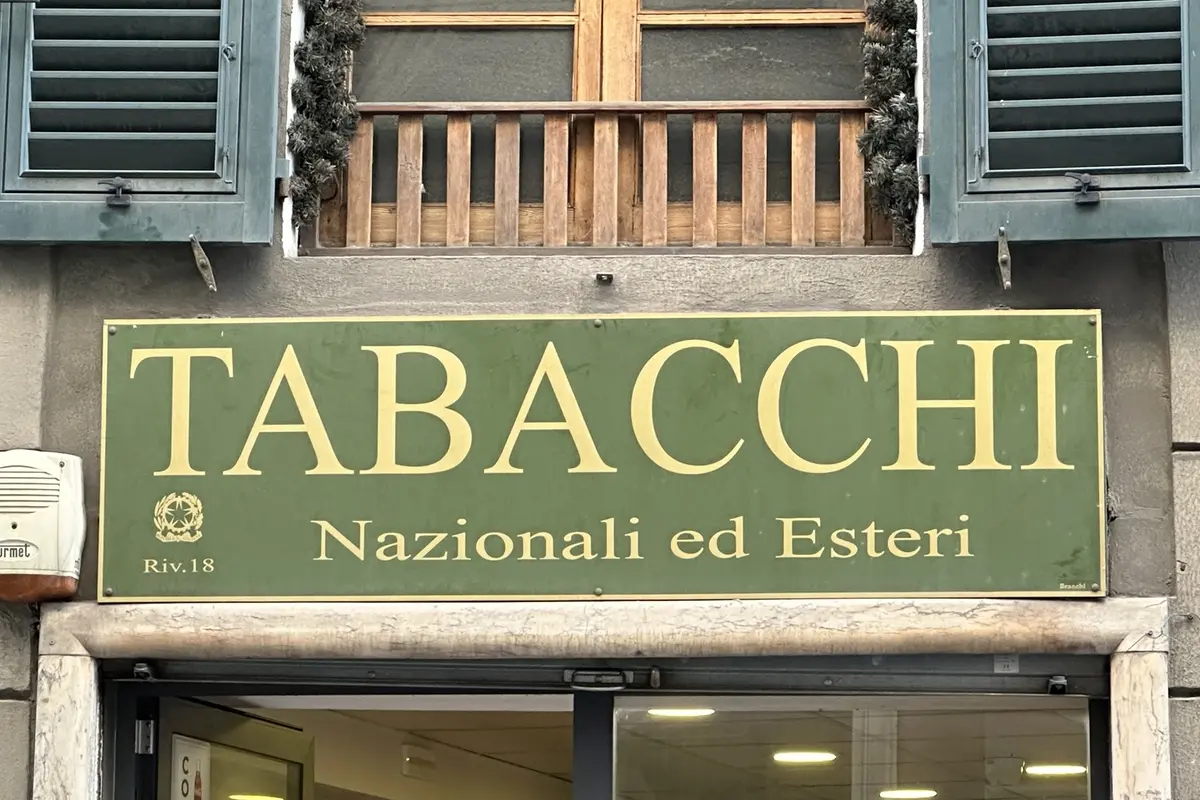 NEGOZIO INSEGNA TABACCHI TABACCHERIA , IMAGOECONOMICA