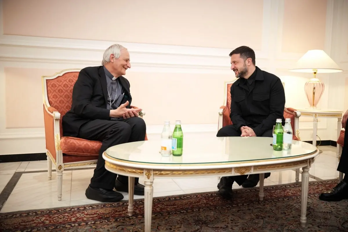 CARDINALE MATTEO ZUPPI, PRESIDENTE CEI, VOLODYMYR ZELENSKY PRESIDENTE UCRAINA , IMAGOECONOMICA