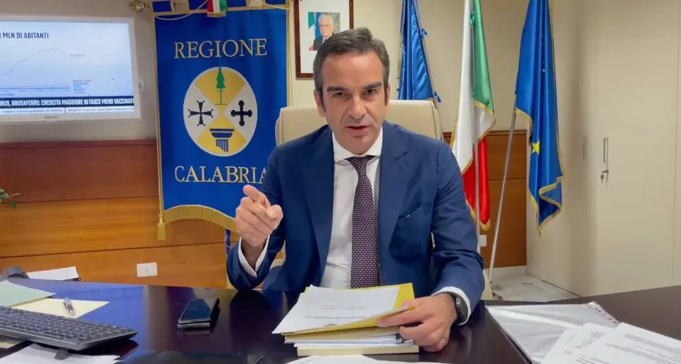 Occhiuto annuncia le dimissioni: «Ce l’ho con quei politici di seconda fascia, con gli odiatori»