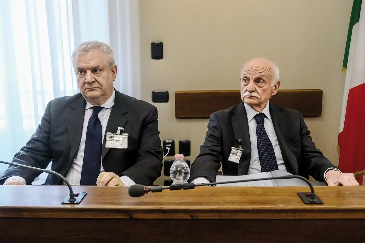 il Colonello in congedo del Ros, dei Carabinieri e del Sisde, Giuseppe De Donno, il Generale in congedo dei Carabinieri , ex comandante dei ROS Mario Mori, in audizione in relazione alll\\'nchiesta sulla strge di via D\\'Amelio avanti alla Commissione bicamerale Antimafia - Roma, Mercoled\\u00EC 16 Aprile 2025 (foto Mauro Scrobogna / LaPresse) , LAPRESSE