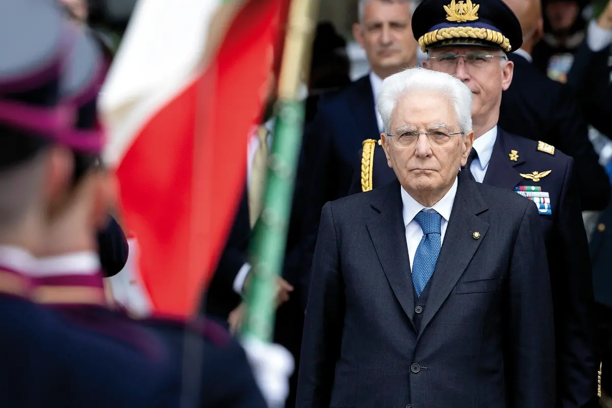 Ufficio stampa Quirinale/LaPresse 23 Maggio 2025 Modena - Italia Modena - Il Presidente Sergio Mattarella nel corso della cerimonia militare del Mak Pi 100 del 205\\u00B0 corso \\u201CFierezza\\u201D, oggi 23 maggio 2025 (Foto di Paolo Giandotti - Ufficio per la Stampa e la Comunicazione della Presidenza della Repubblica) DISTRIBUTION FREE OF CHARGE - NOT FOR SALE , UFFICIO STAMPA