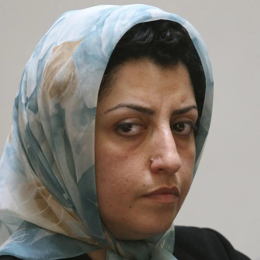 Narges Mohammadi, il Nobel sotto minaccia: «Vogliono eliminarmi fisicamente»